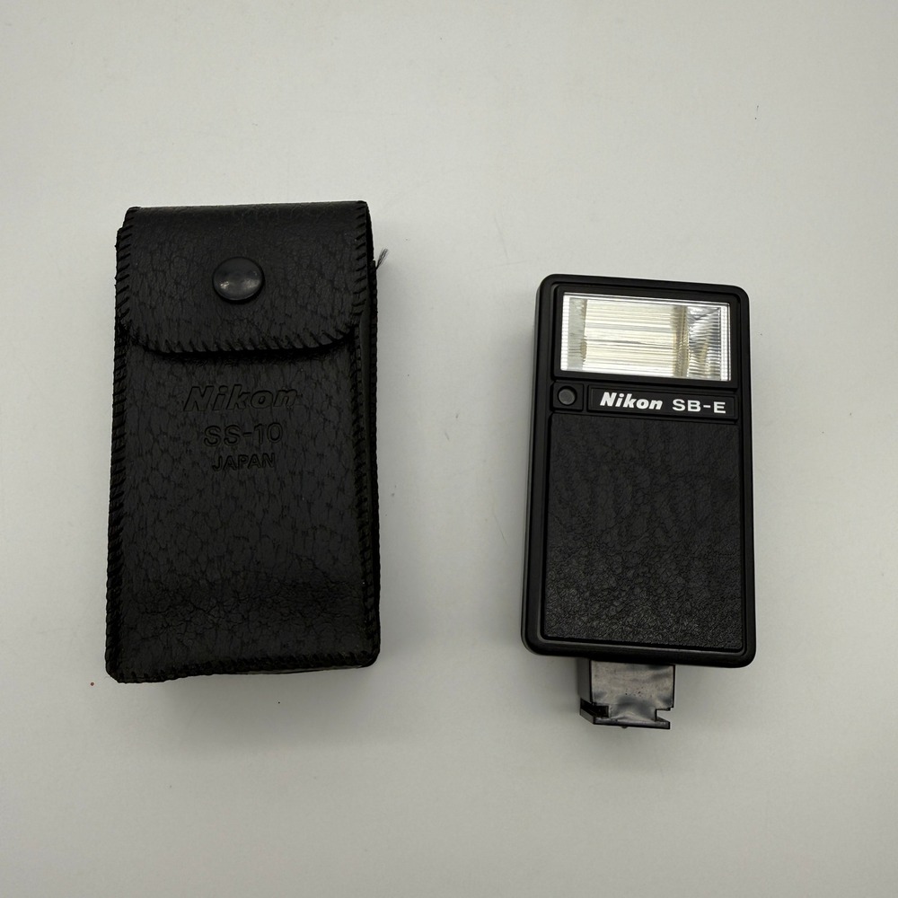 Nikon Speedlight SB-E Flash Unit for EM FE FM Black with SS-10 Case Japan